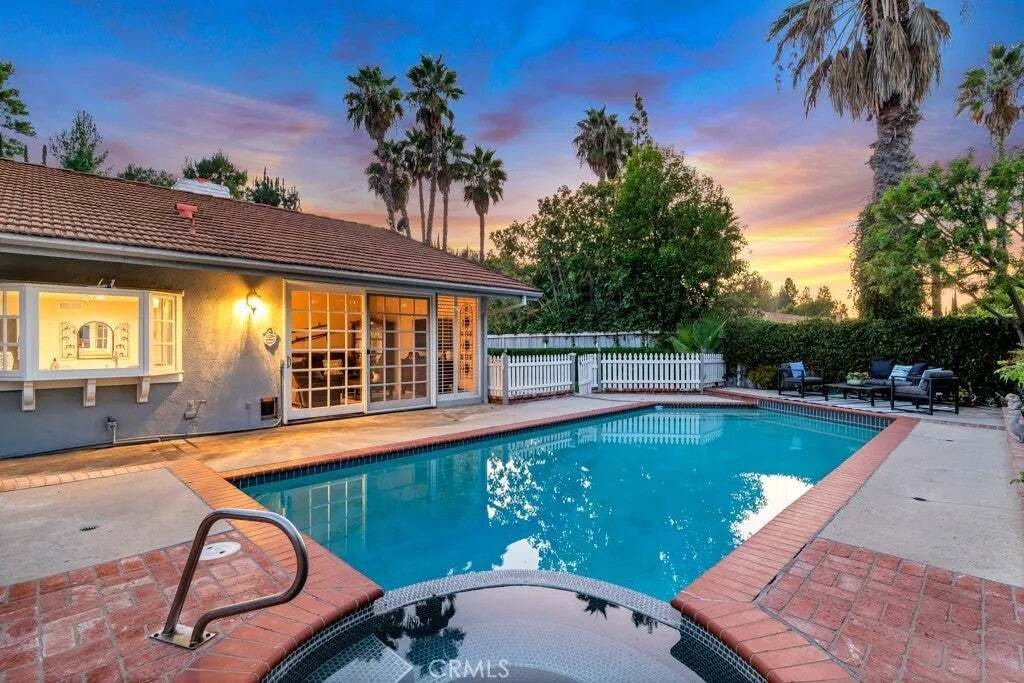House in Los Angeles, California, United States 4 - 18946125