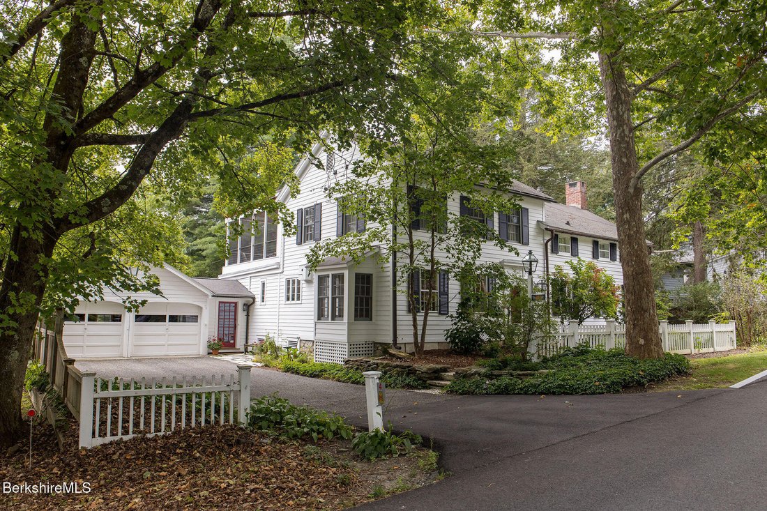House in Great Barrington, Massachusetts, United States 2 - 18945396
