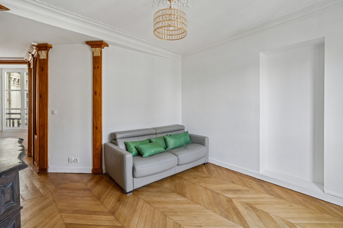 Apartment in Hoche-Friedland, Paris 8e Arrondissement, Paris 5 - 18945584