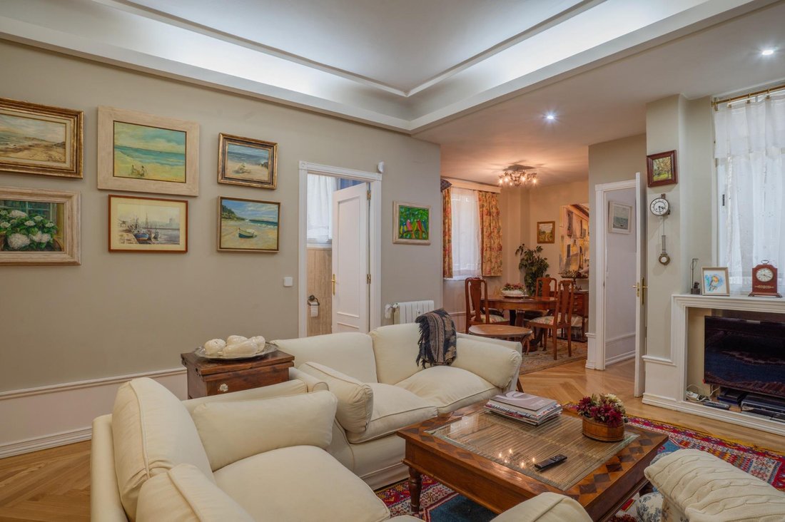 Apartment in Retiro, Madrid, Spain 3 - 18945922