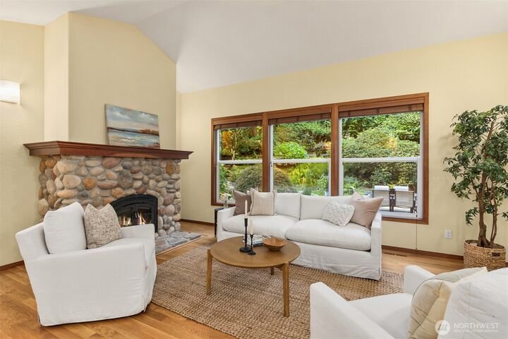 House in Bainbridge Island, Washington, United States 4 - 18945332