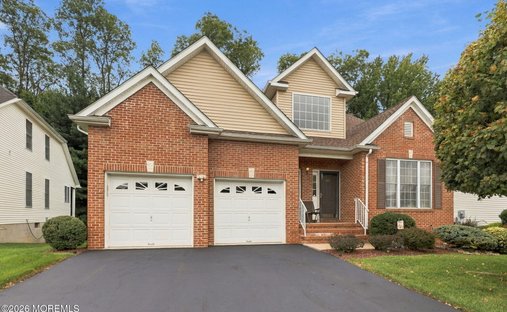 House in Marlboro Township, New Jersey, United States 1