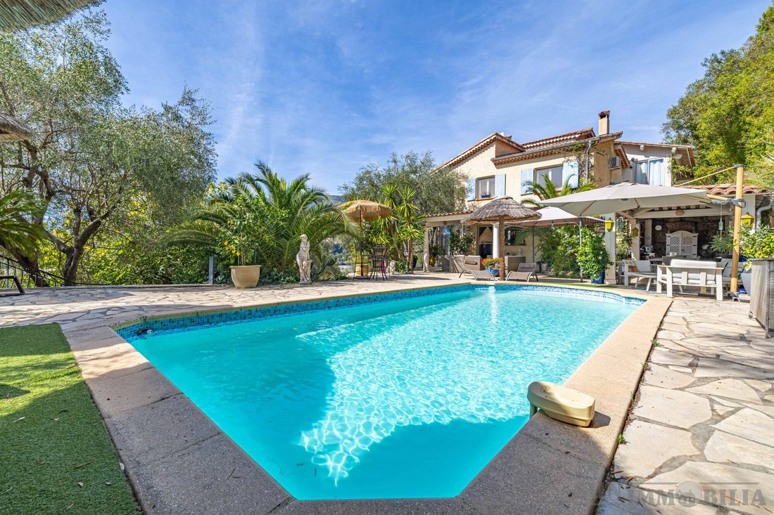 Maison à Castagniers, Provence-Alpes-Côte d'Azur, France 1 - 18945518