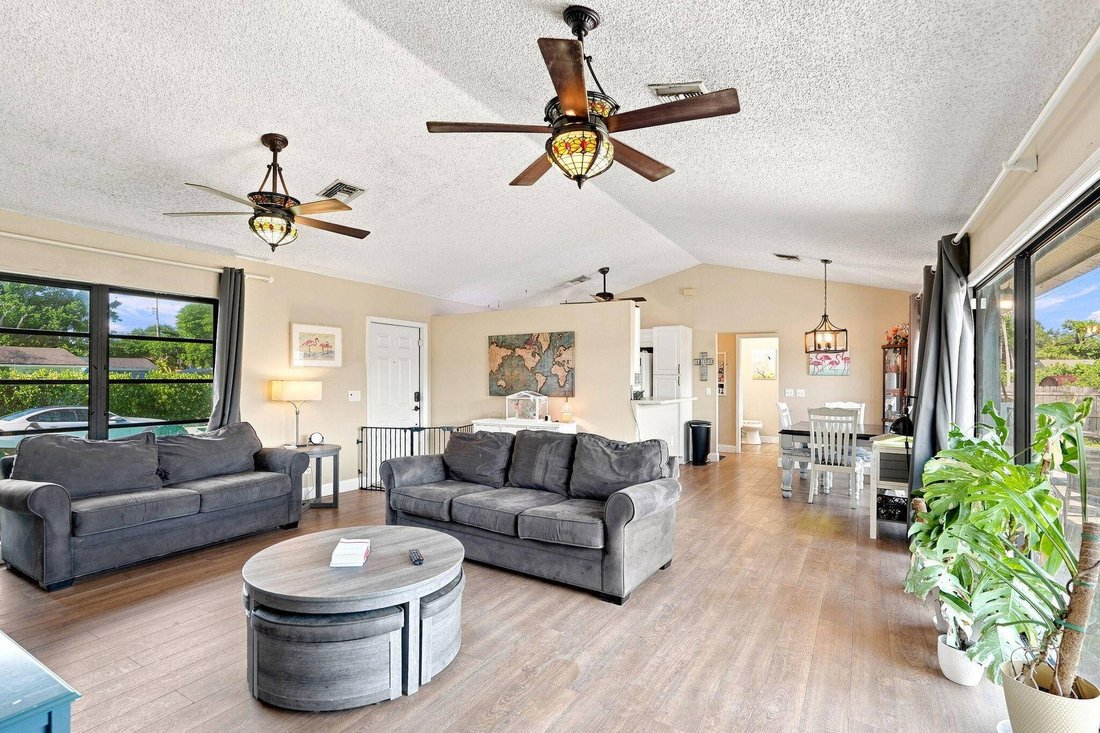 House in Lake Worth, Florida, United States 5 - 18945817