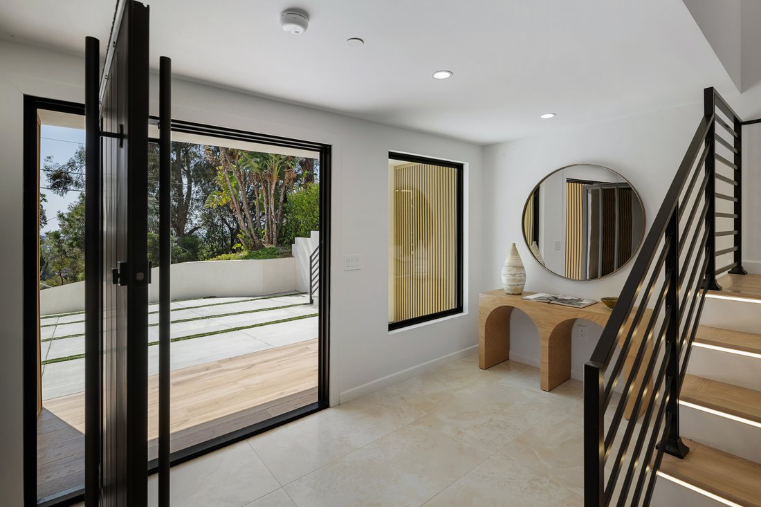 House in Los Angeles, California, United States 4 - 18945360