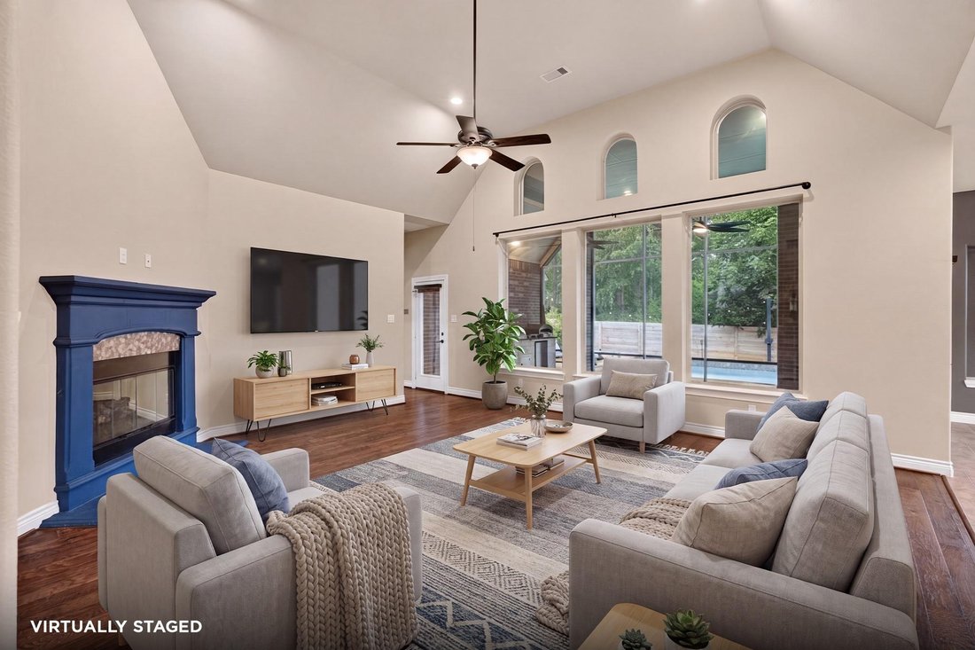 House in Montgomery, Texas, United States 4 - 18946227