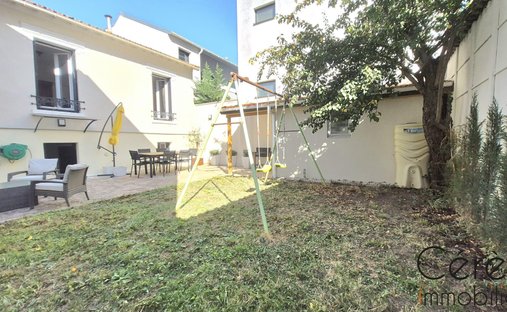 House in Les Lilas, Ile-de-France, France 1