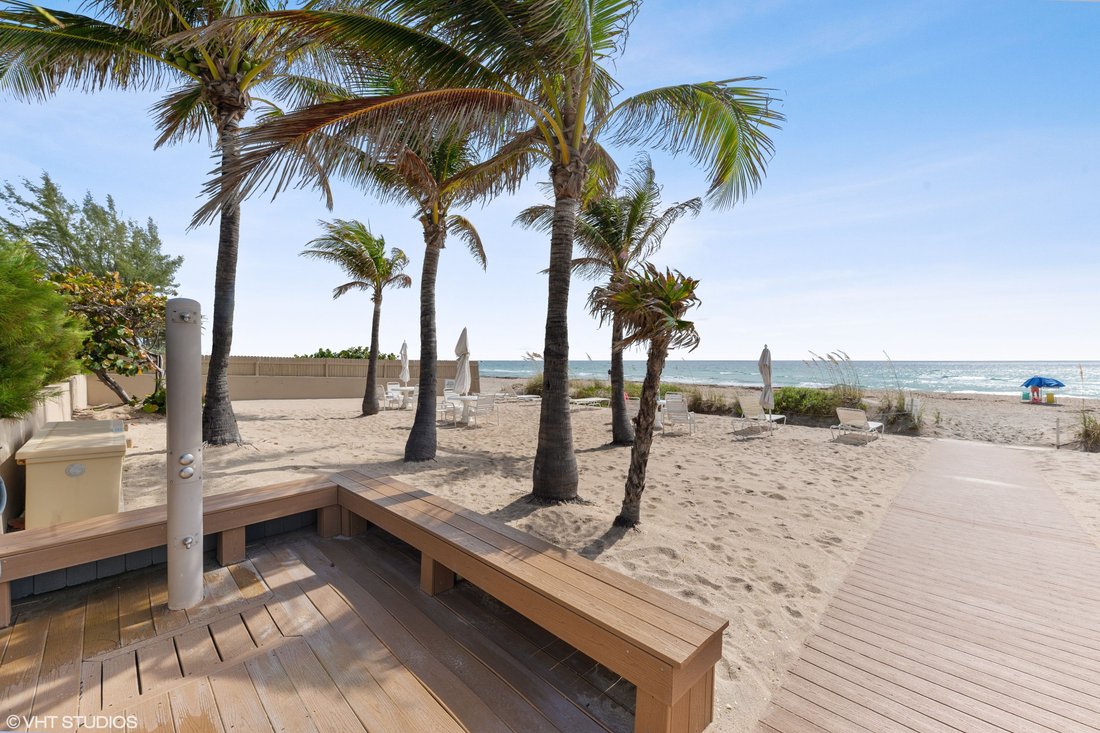 Condo in Palm Beach, Florida, United States 4 - 18945363