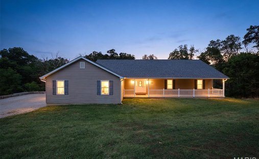 House in Cedar Hill, Missouri, United States 1