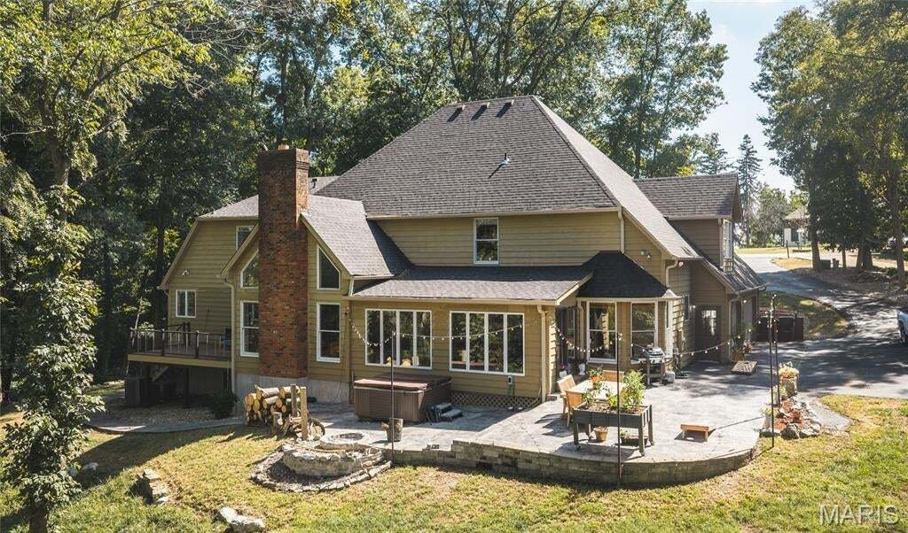 House in Godfrey, Illinois, United States 5 - 18946047
