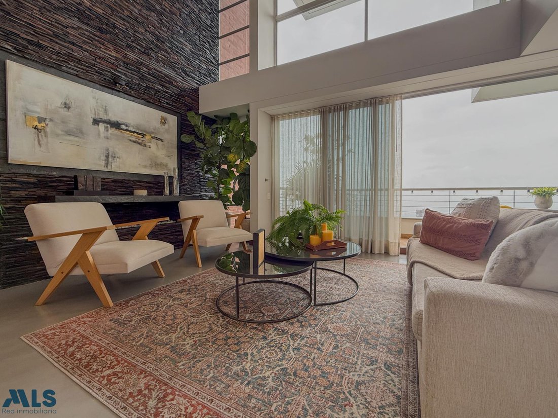 Apartment in Medellín, Antioquia, Colombia 4 - 18946193