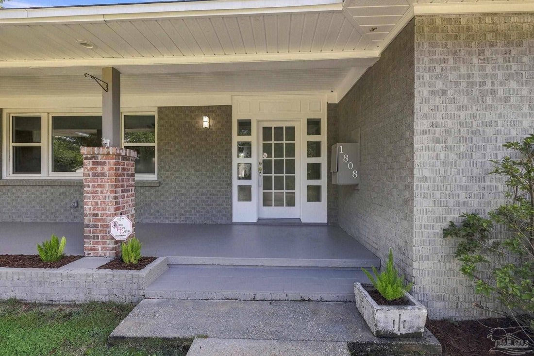 House in Pensacola, Florida, United States 2 - 18945928