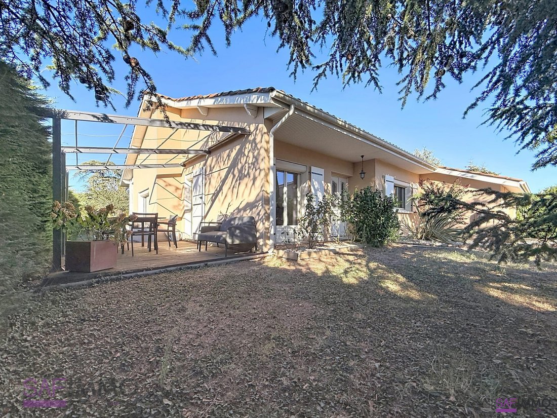 House in Chaponost, Auvergne-Rhône-Alpes, France 2 - 17886584