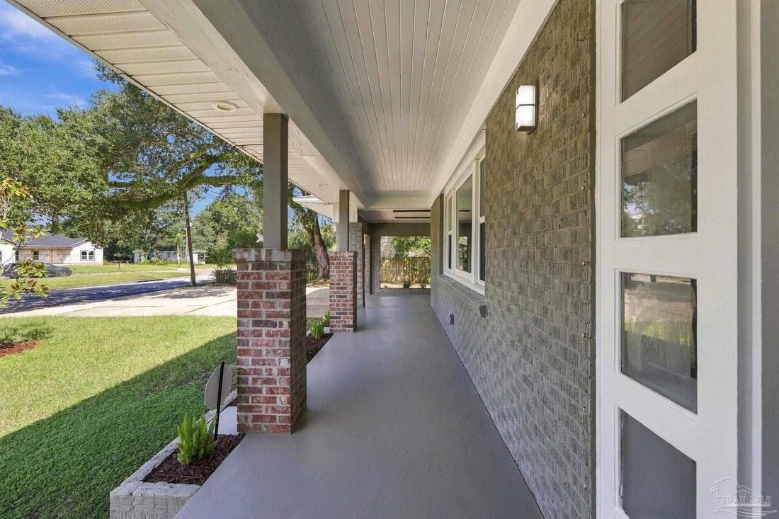 House in Pensacola, Florida, United States 3 - 18945928