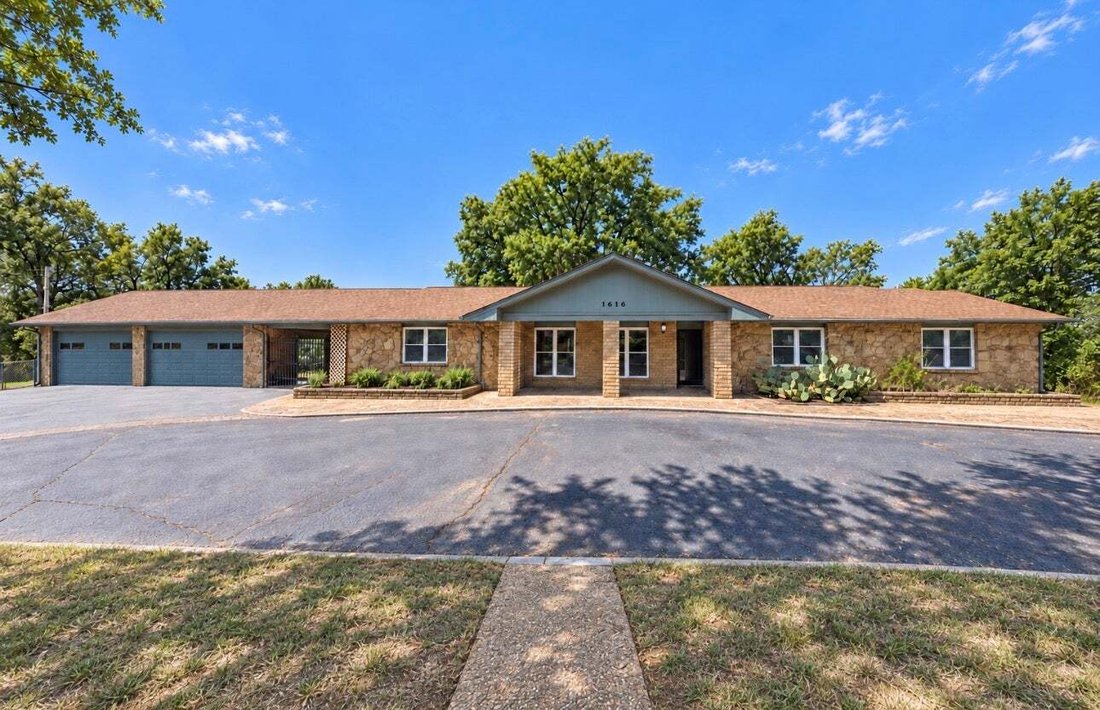 House in Tulsa, Oklahoma, United States 1 - 18945727