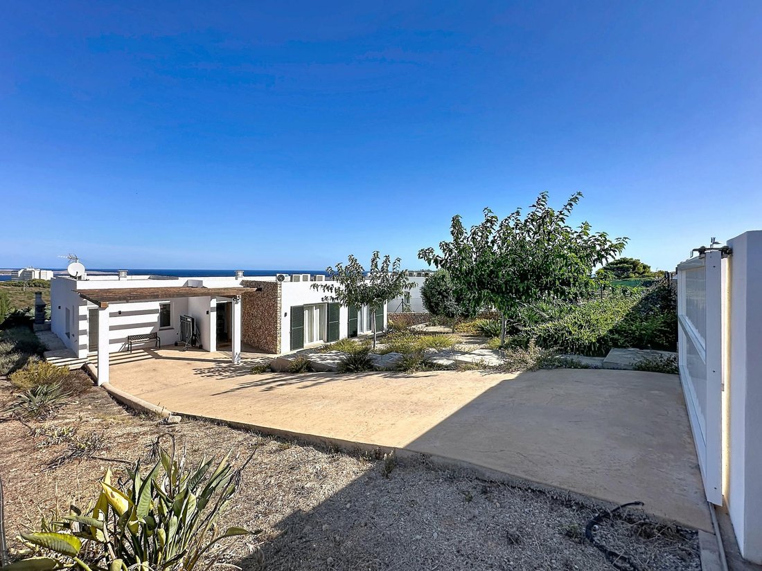 Villa in es Mercadal, Balearic Islands, Spain 3 - 18946241