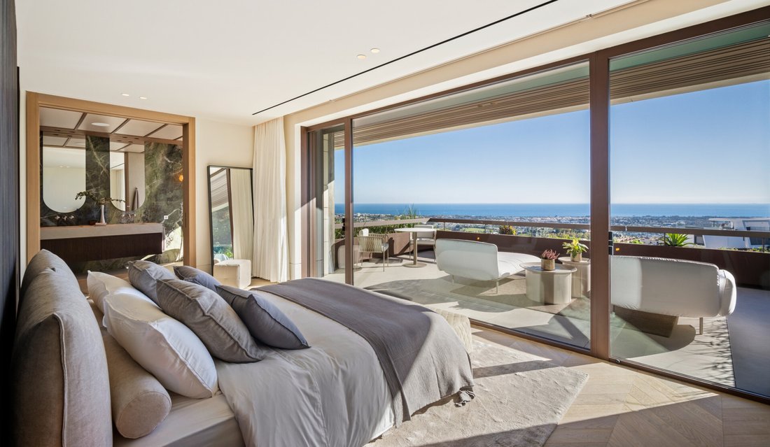 Villa in La Quinta, Benahavis, Andalusia 4 - 18946309