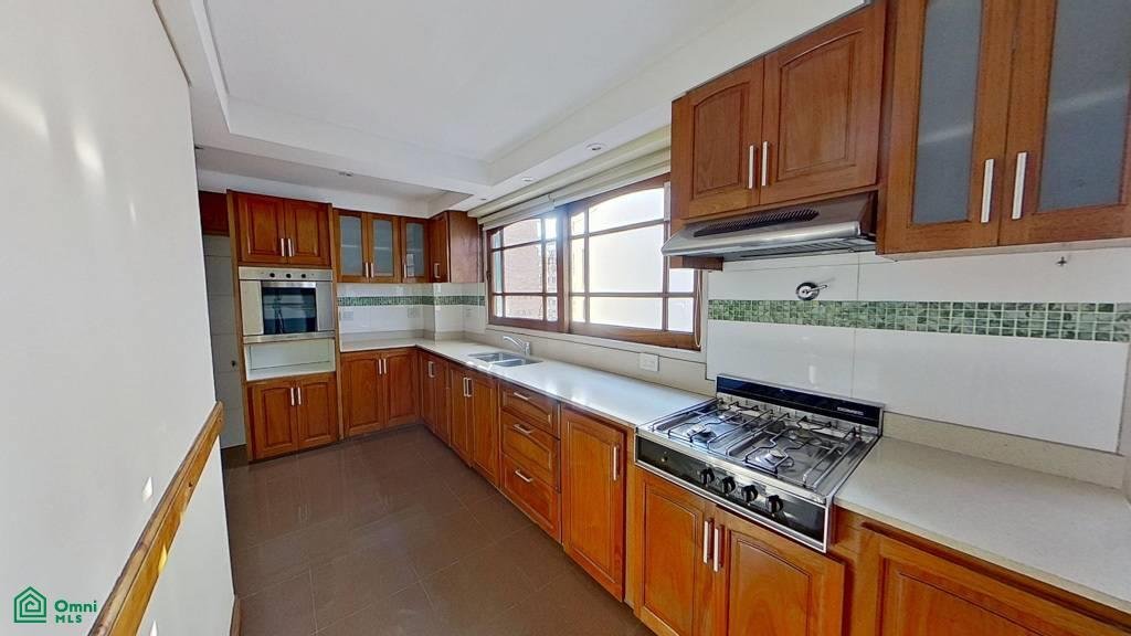 Condo in Buenos Aires, Buenos Aires, Argentina 2 - 18945648