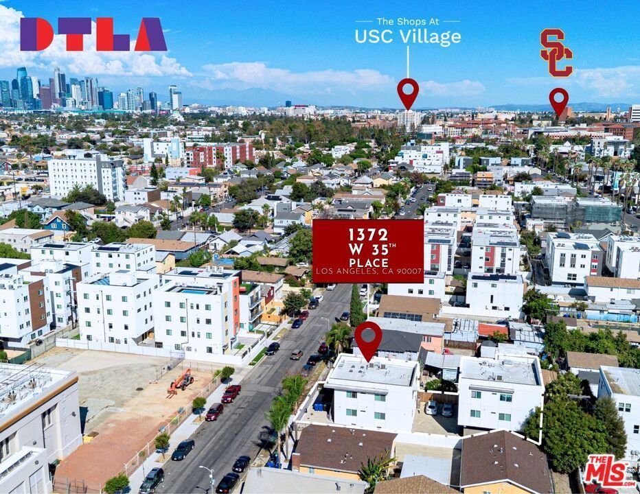 Los Angeles, California, United States 2 - 18945728