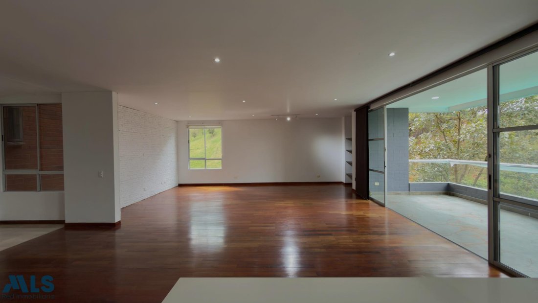 Apartment in Medellín, Antioquia, Colombia 1 - 18946205