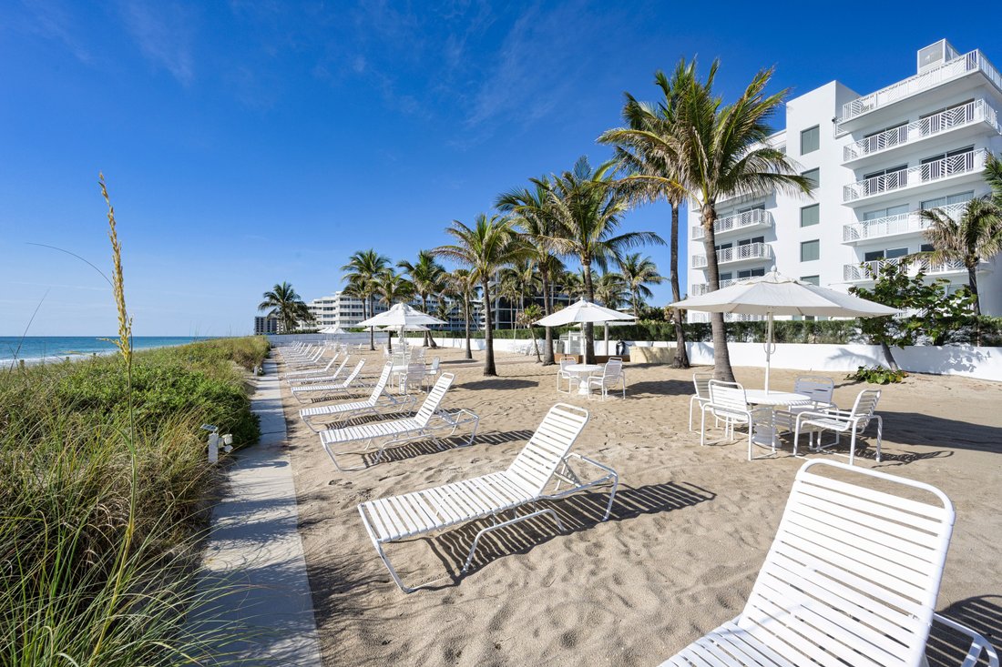 Condo in Palm Beach, Florida, United States 5 - 18945363