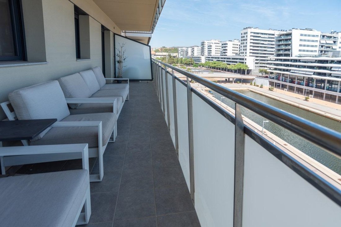 Apartment in Districte 5, Badalona, Spain 4 - 18946216