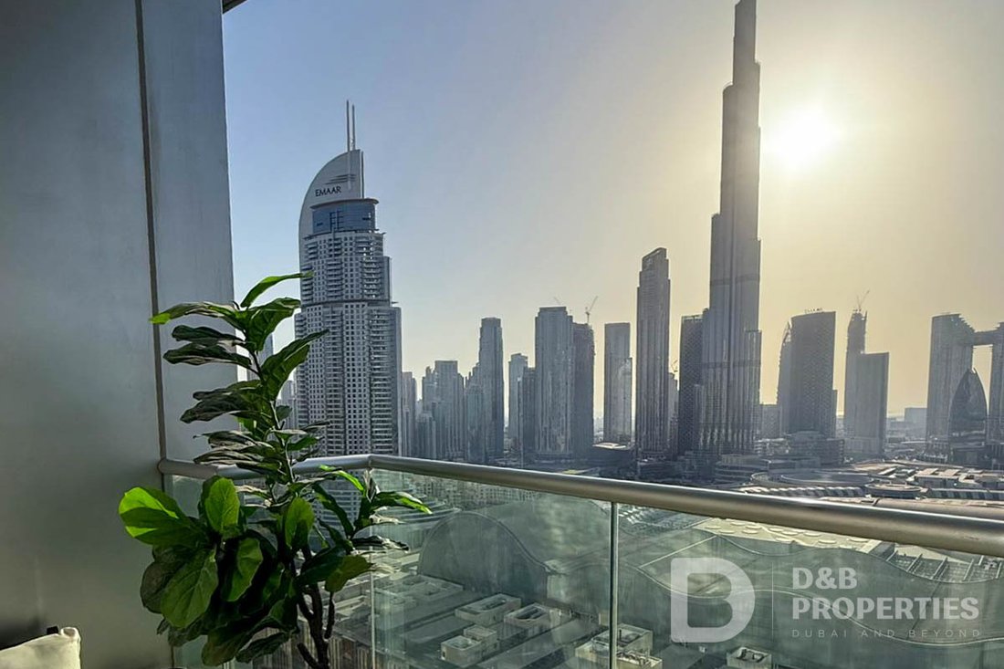 Apartment in Downtown Dubai, Dubai, United Arab Emirates 1 - 18945665