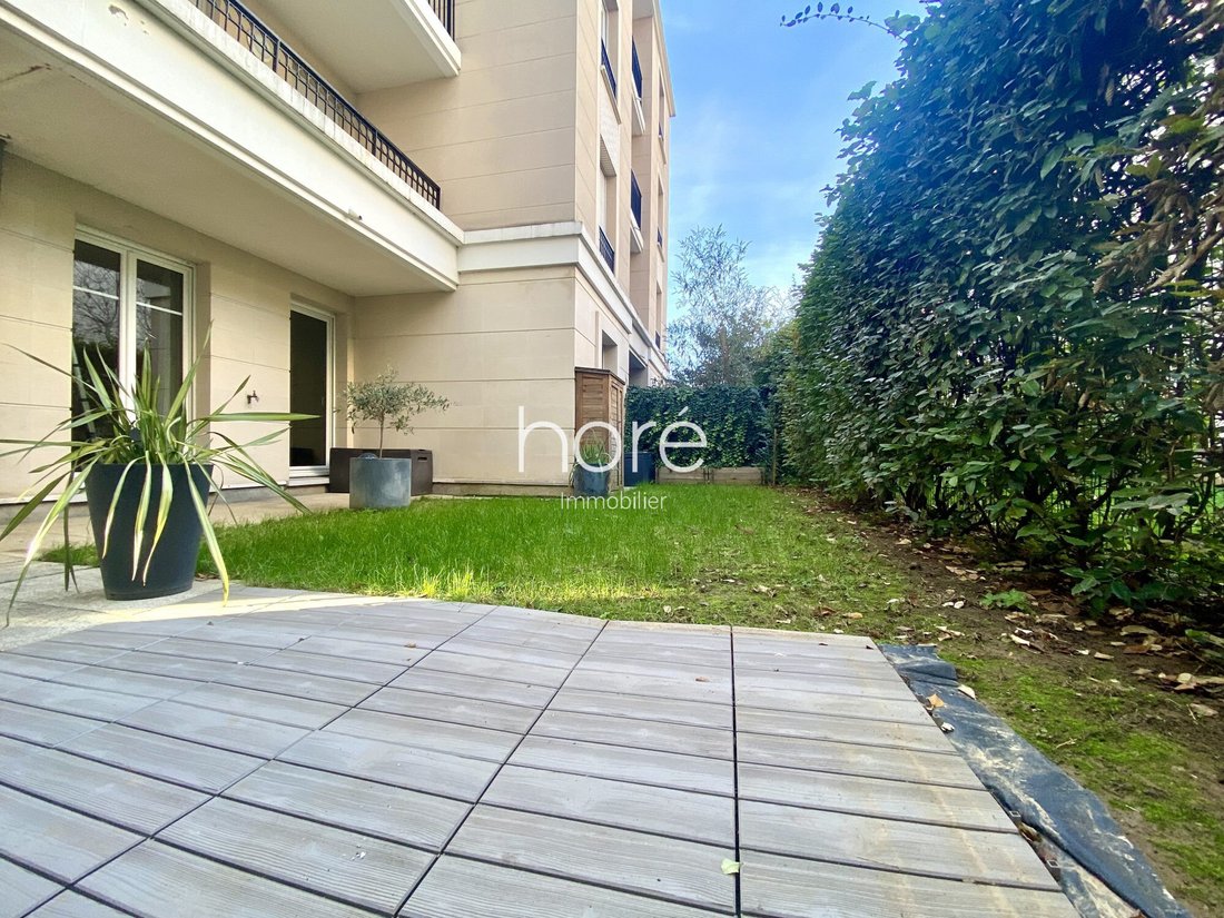 Apartment in Chedal Anglay, La Garenne-Colombes, France 1 - 18945429