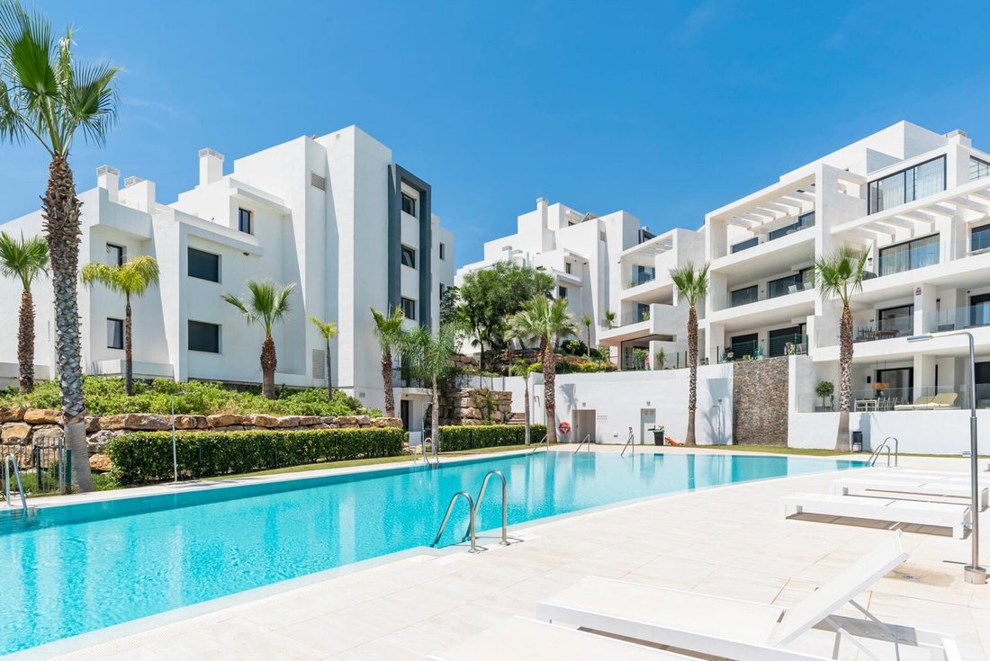 Apartment in Estepona, Andalusia, Spain 1 - 18945896