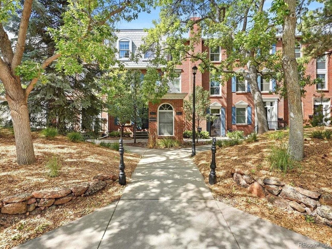 Townhouse in Denver, Colorado, United States 2 - 18945767