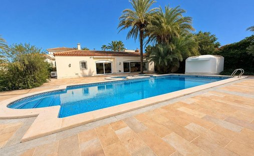 Villa in La Manga del Mar Menor, San Javier, Región de Murcia 1