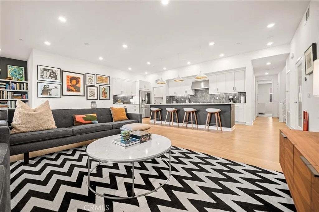 Condo in Tustin, California, United States 2 - 18946053