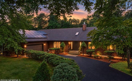 House in North Middletown, New Jersey, United States 1