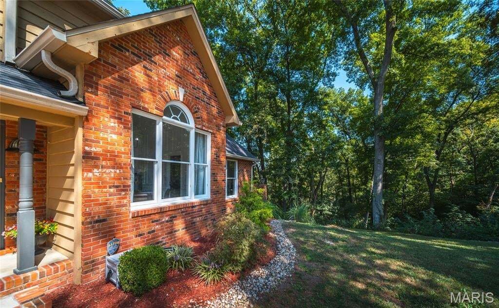 House in Godfrey, Illinois, United States 4 - 18946047