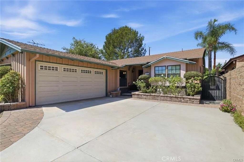 House in Burbank, California, United States 1 - 18946140