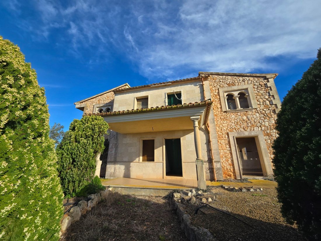 Villa in Felanitx, Balearic Islands, Spain 2 - 18946168