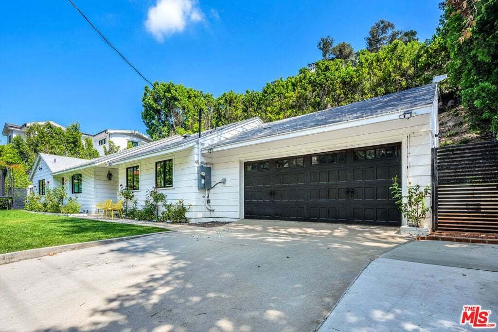House in Los Angeles, California, United States 1 - 18945741