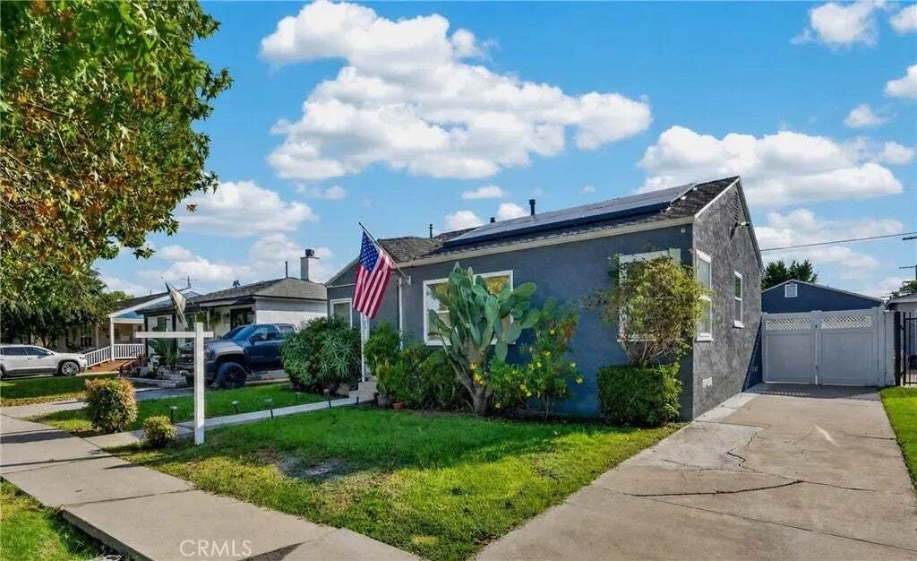House in Signal Hill, California, United States 3 - 18946000