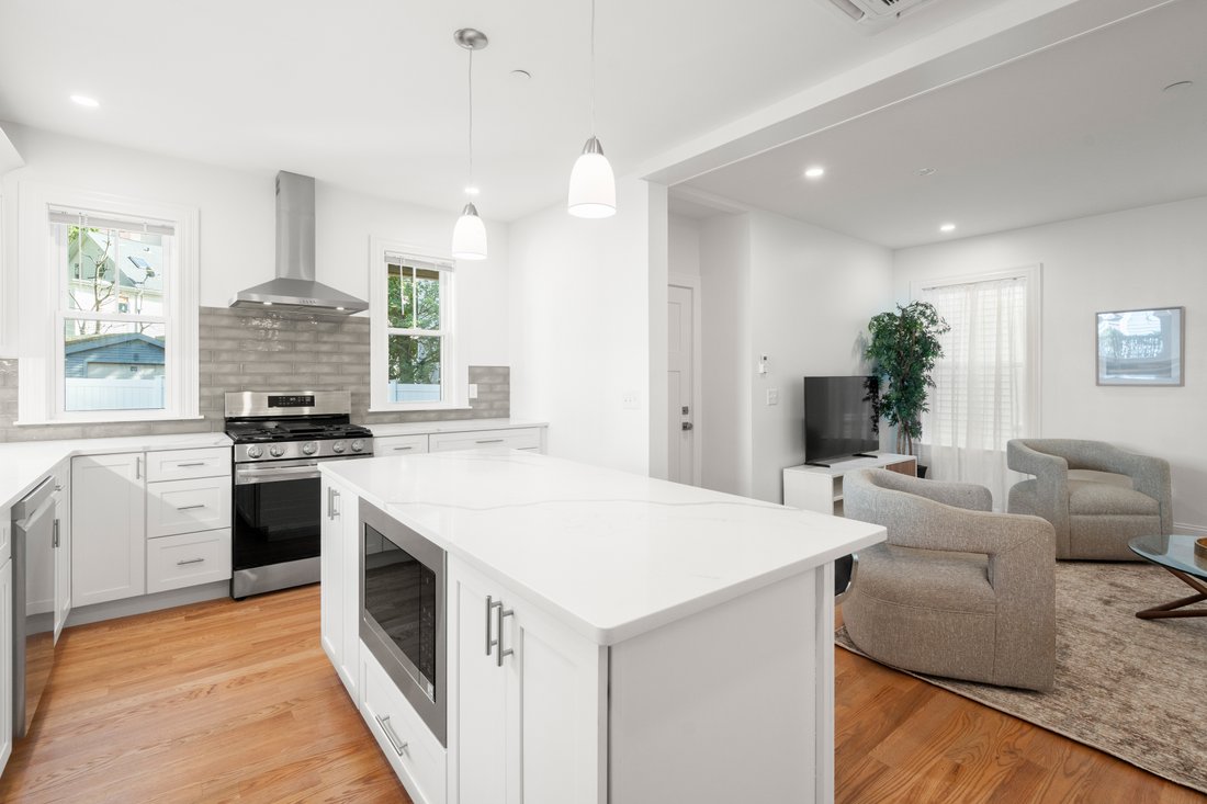 Condo in Boston, Massachusetts, United States 3 - 18945581