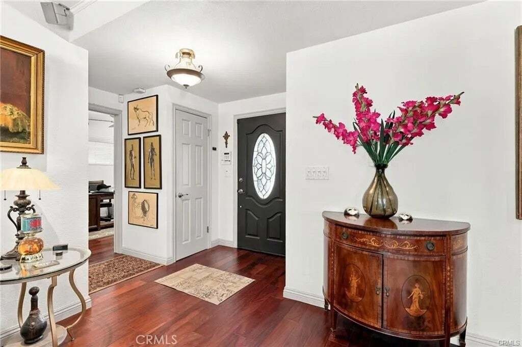 House in Burbank, California, United States 3 - 18946140