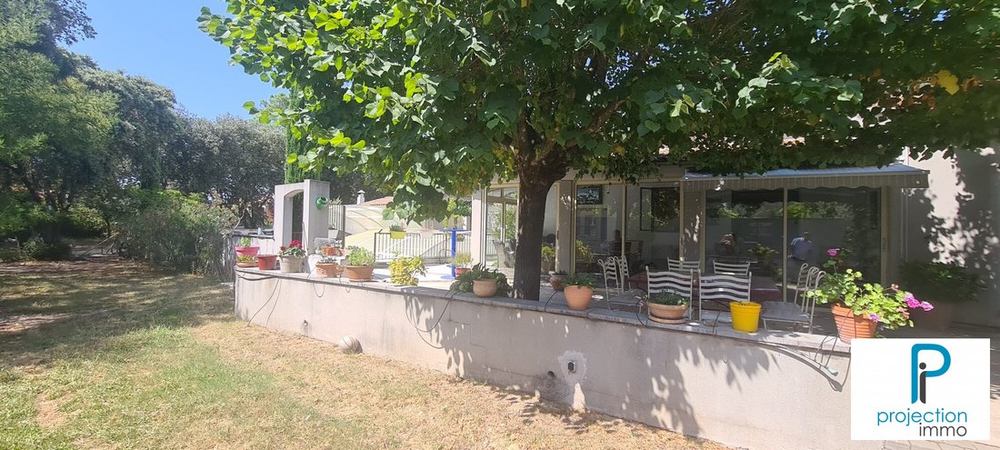 Villa in Centre Ville, Sorgues, France 3 - 17432733
