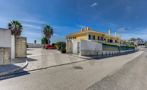 Townhouse in Cascais e Estoril, Lisbon, Portugal 1