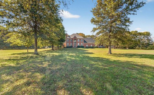 House in Forest Hills, Tennessee, United States 1