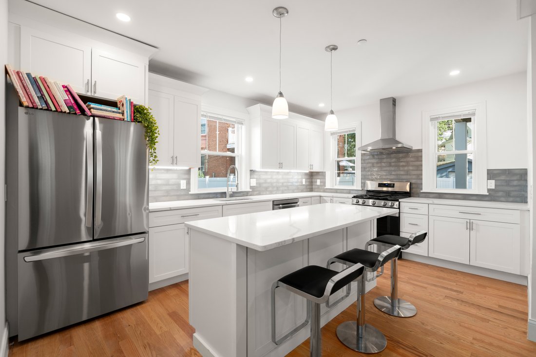 Condo in Boston, Massachusetts, United States 2 - 18945581