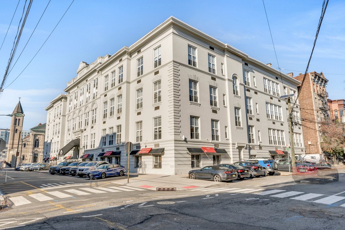 Condo in Hoboken, New Jersey, United States 3 - 18945583