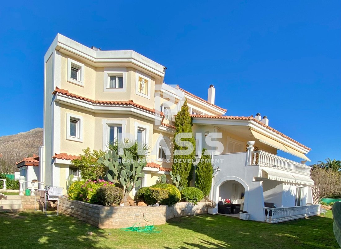 Apartment in Kalyvia Thorikou, Attica, Greece 1 - 16945217