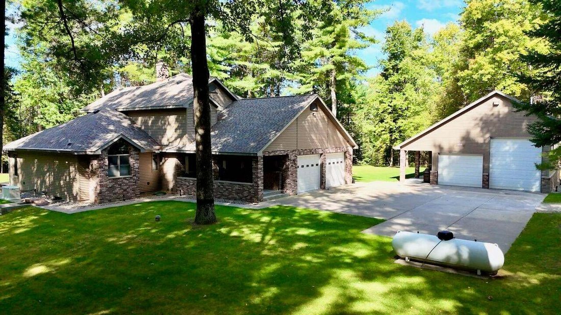 House in Sterling, Michigan, United States 3 - 18308096