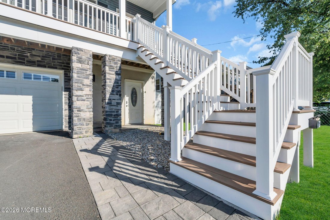 House in Union Beach, New Jersey, United States 4 - 18945673