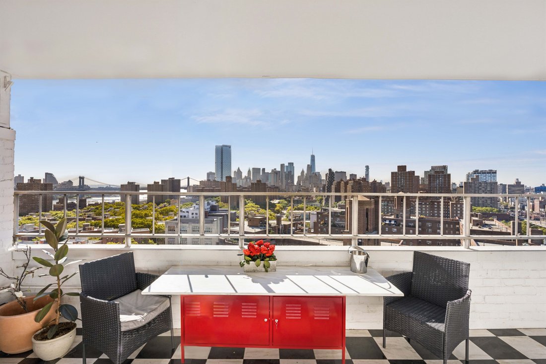 Co Op in New York, New York, United States 5 - 18945379