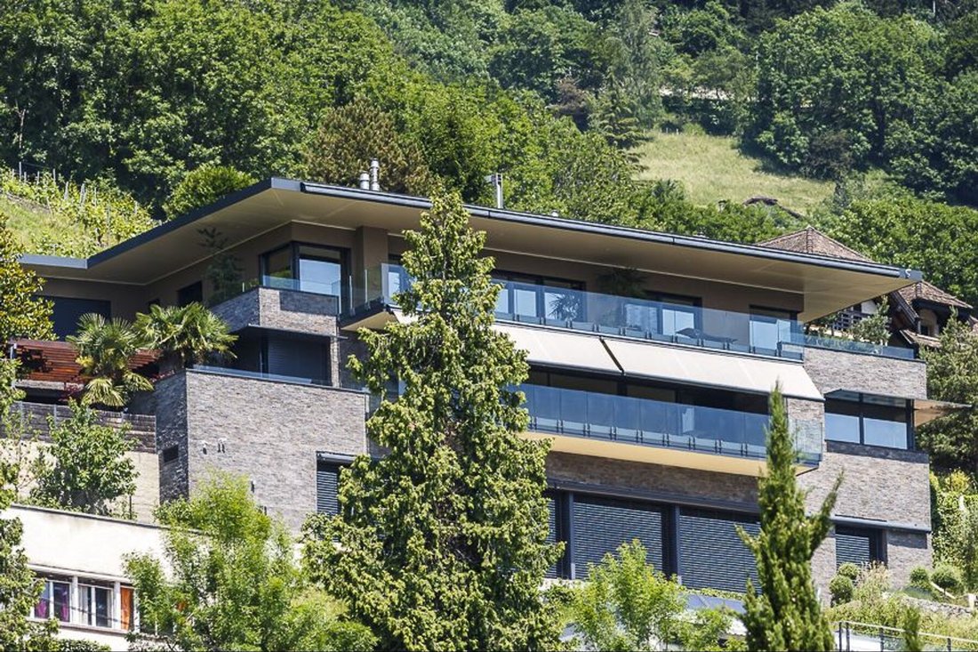 House in Veytaux, Vaud, Switzerland 1 - 18945602